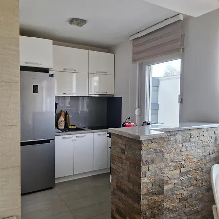 Kolet Zemun * Belgrade